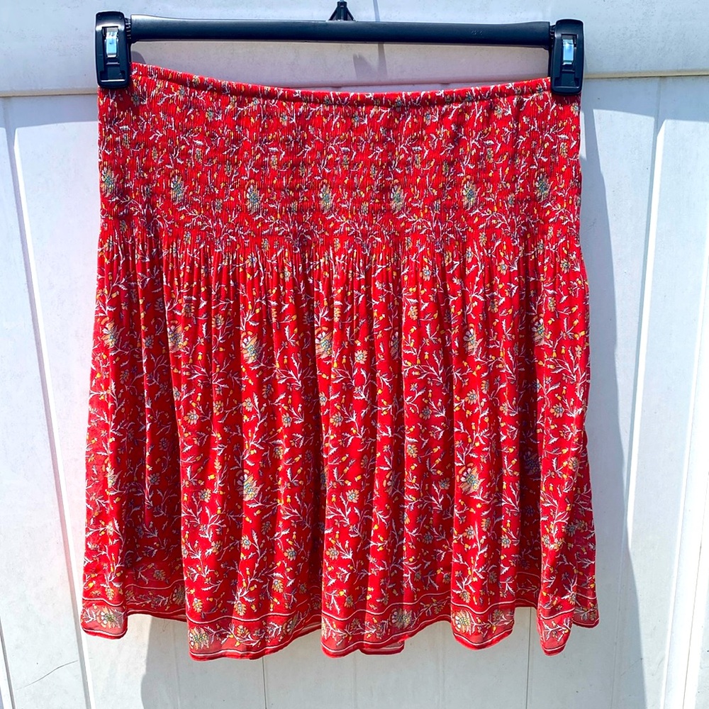 Cute Red Floral Skirt!